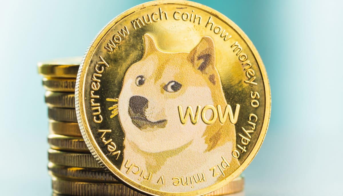 Bitcoin en crypto kleuren rood, dogecoin maakt onverwachtse beweging