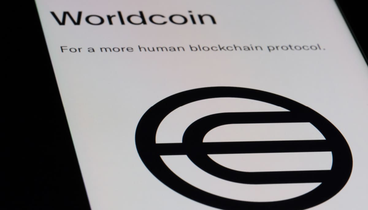 Worldcoin app haalt 10 miljoen gebruikers, Keniaan koopt 13 geiten van airdrop