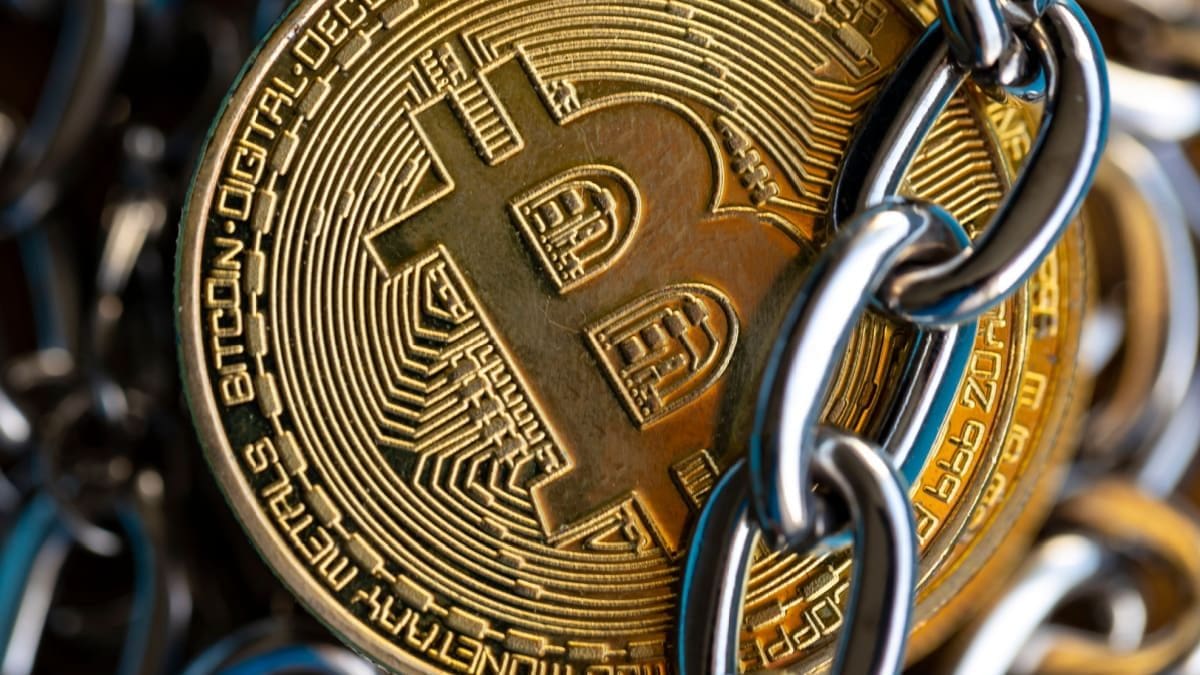 Baas grootste bank VS wil Bitcoin volledig verbieden, cryptoland woest