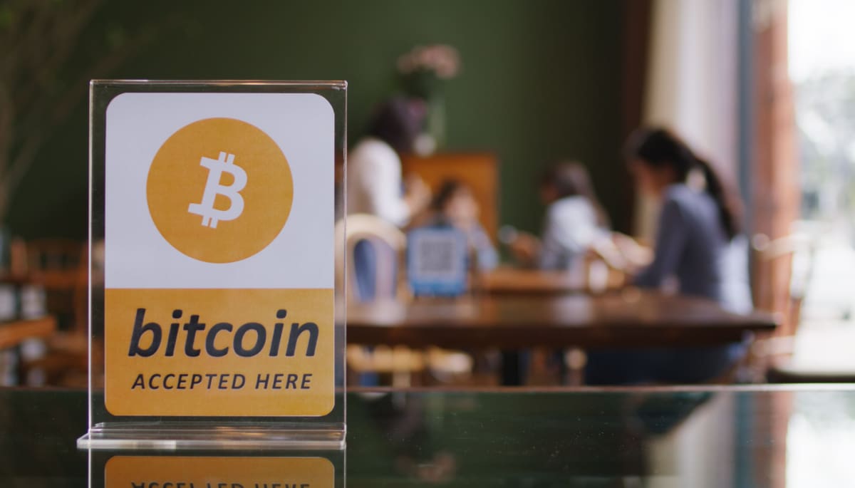 Bitcoin straks betaalmethode bij winkel-reus met miljoenen klanten