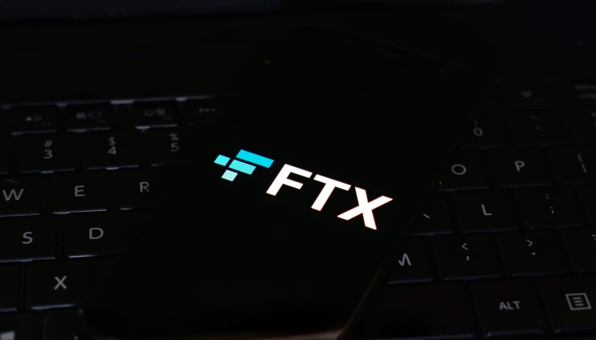 FTX logo op telefoon