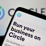 foto van stablecoin uitgever Circle op een telefoon
