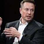 Bitcoin wallets van Elon Musks Tesla en SpaceX zijn geïdentificeerd