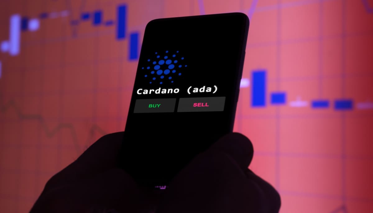 "Verkoop nu al je ADA" waarschuwt denktank - Cardano oprichter reageert