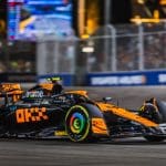 Alle Nederlanders krijgen gratis bitcoin-oranje F1 pet van crypto-partner