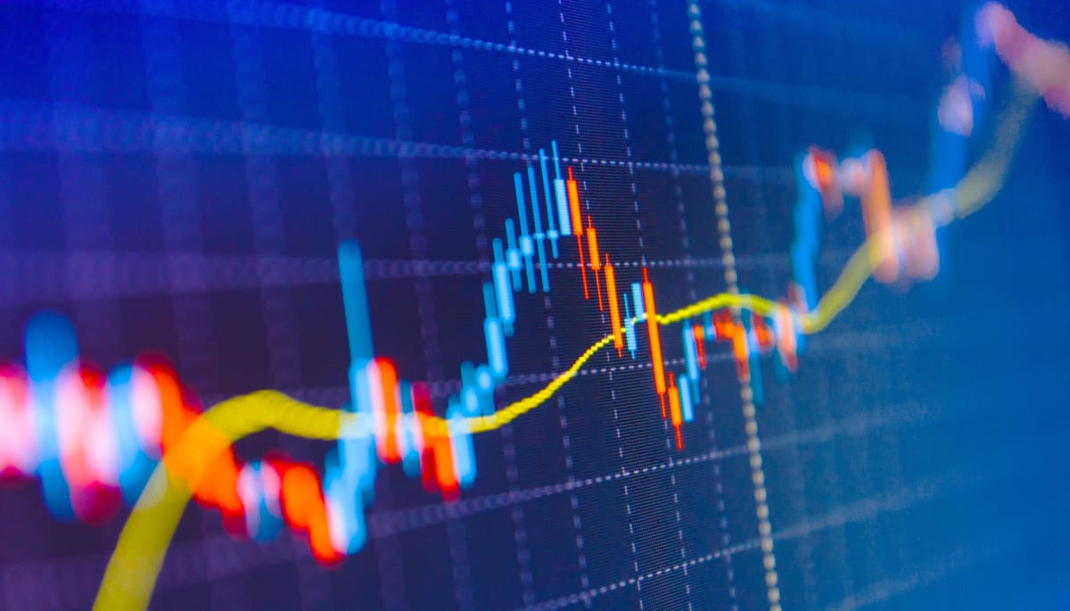 Bitcoin koers bereikt gevarenzone maar blijft sterk, markt in dubio
