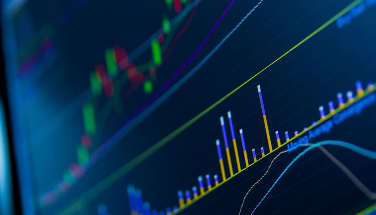 Bitcoin verliest momentum; BNB, XRP en cardano leiden de markt