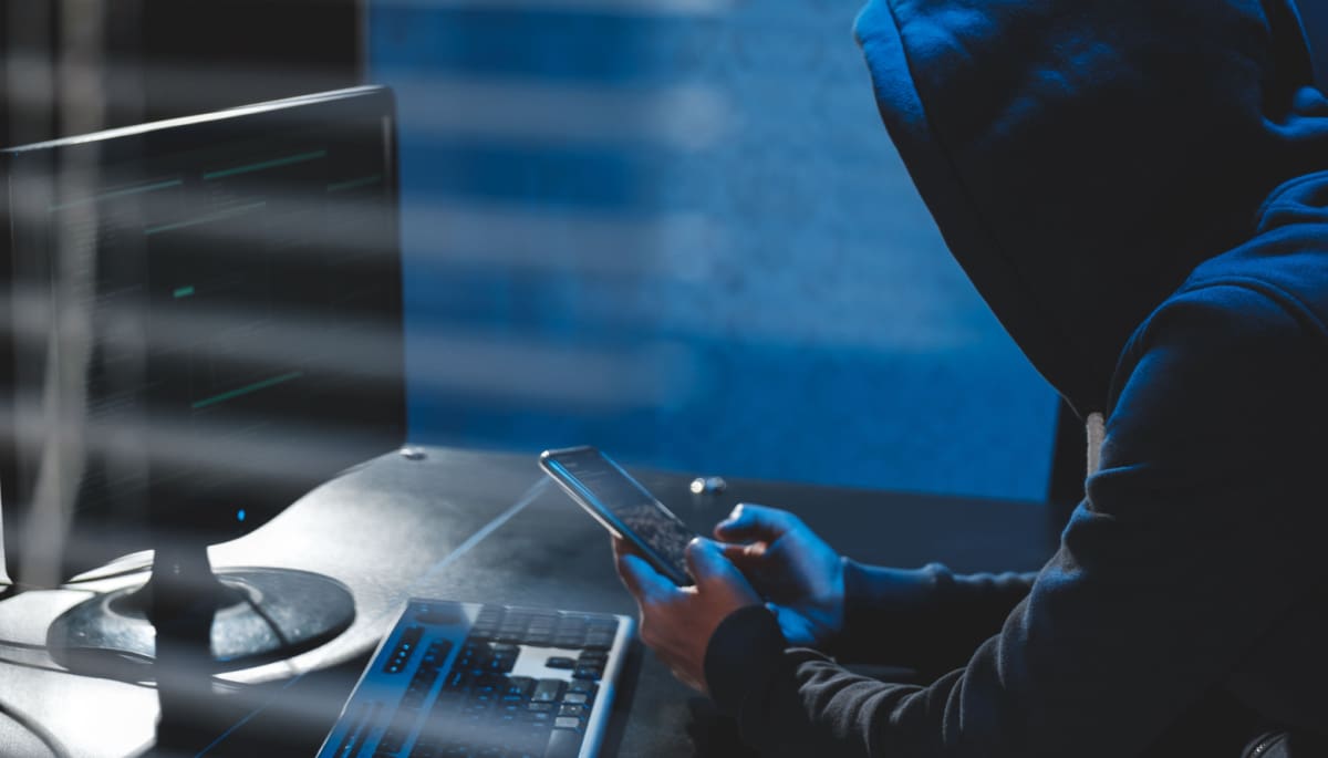 crypto-scammer-qr-bitcoin