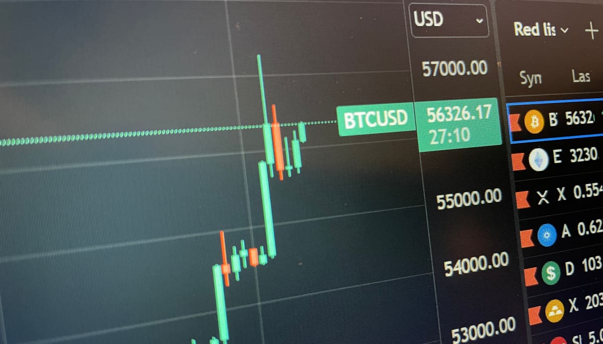 Ethereum supera Bitcoin: l'analisi tecnica indica un aumento del prezzo del 50%.