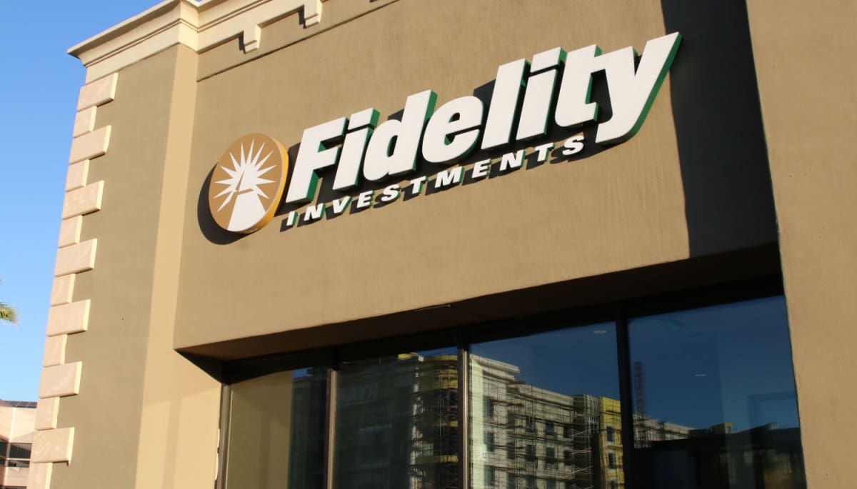 Fidelity wijzigt ethereum ETF aanvraag, wil nu passief inkomen bieden