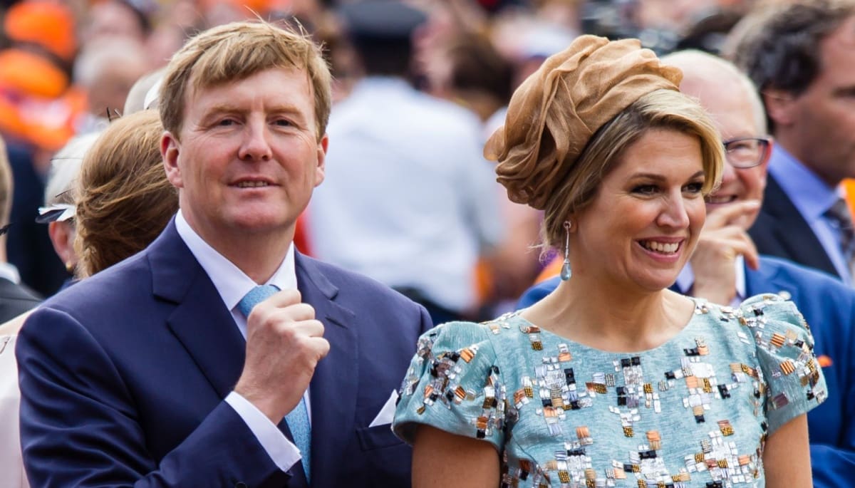 Investeert onze koning in bitcoin? Maxima waarschuwde Nederlanders