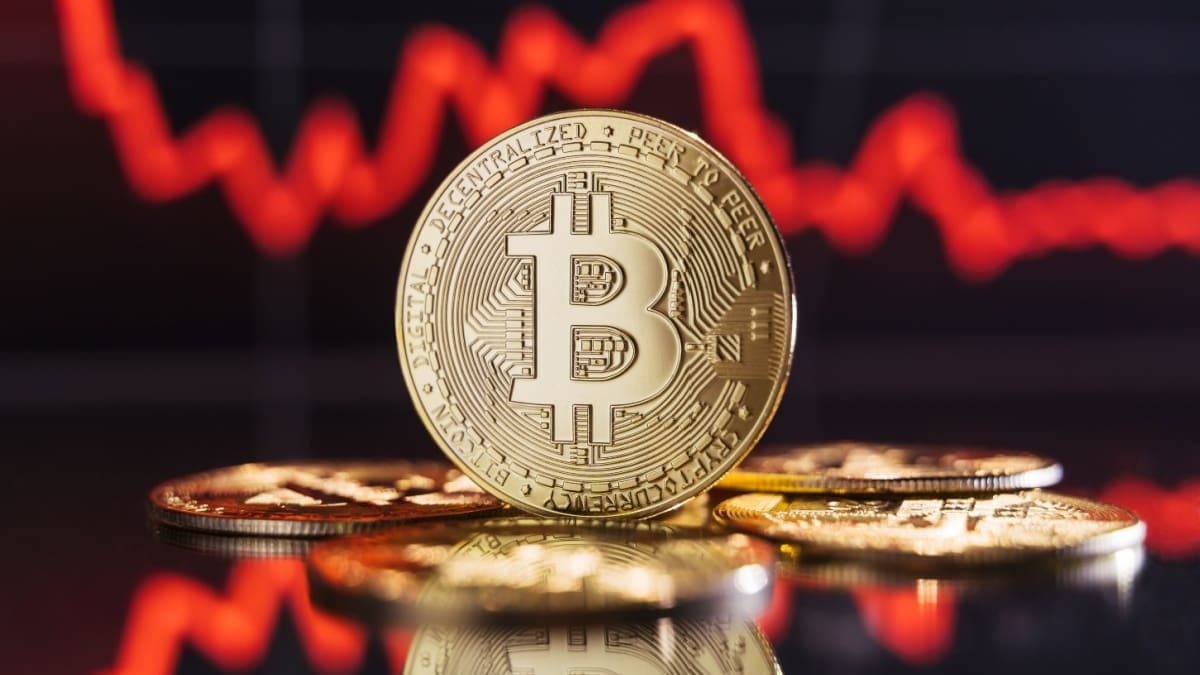 Crypto Radar: bitcoin bereikt belangrijke steunzone, markt kleurt rood