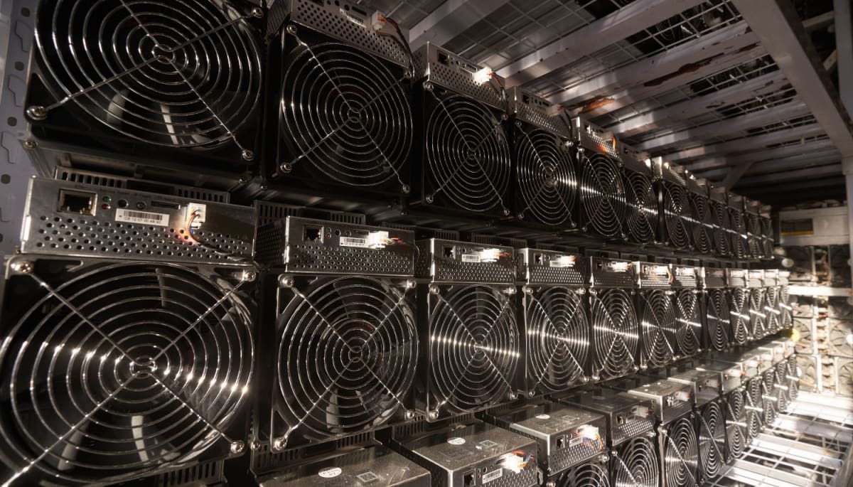 Aandelen van grote bitcoin miner stijgen met 18% door S&P-entree