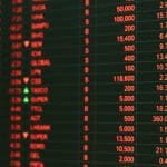 Bitcoin onder $100.000: $700 miljoen verdampt in cryptomarktdaling