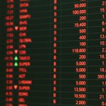 Bitcoin onder $100.000: $700 miljoen verdampt in cryptomarktdaling