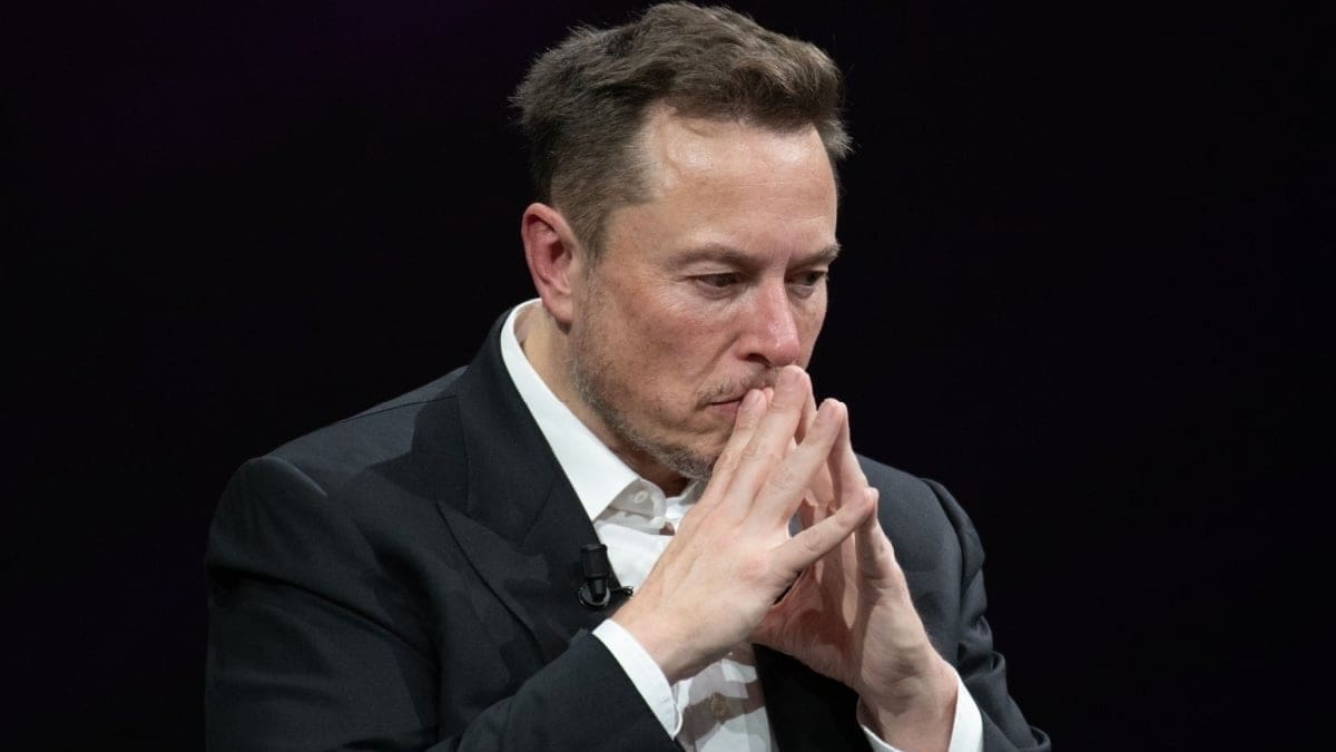 Tesla verplaatst plotseling €700 miljoen bitcoins, verkoop dreigt