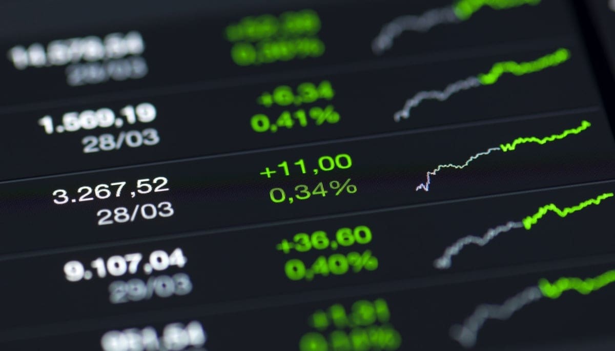 Bitcoin scoort recordprijs van $93.480 en memecoin koersen ontploffen
