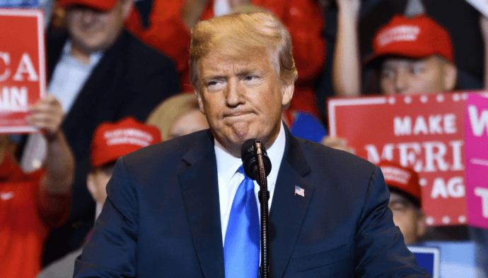 Trumps eigen cryptomunt ontkomt niet aan bloedbad: koers al 75% gedaald