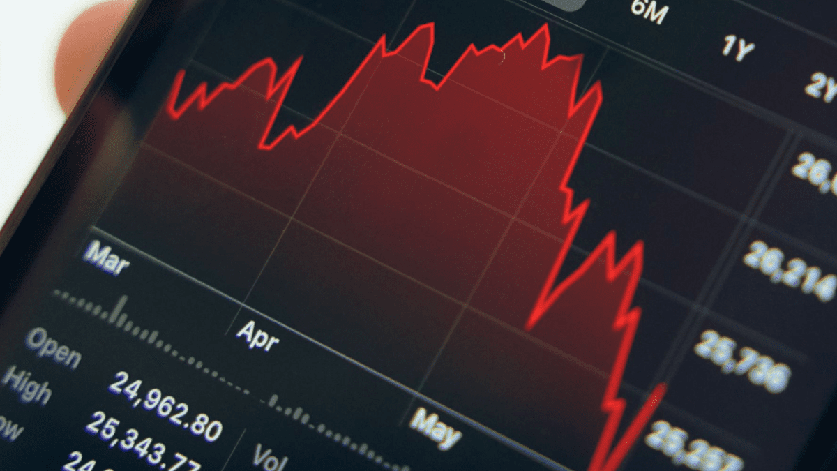 rode grafiek van een onbekende cryptomunt