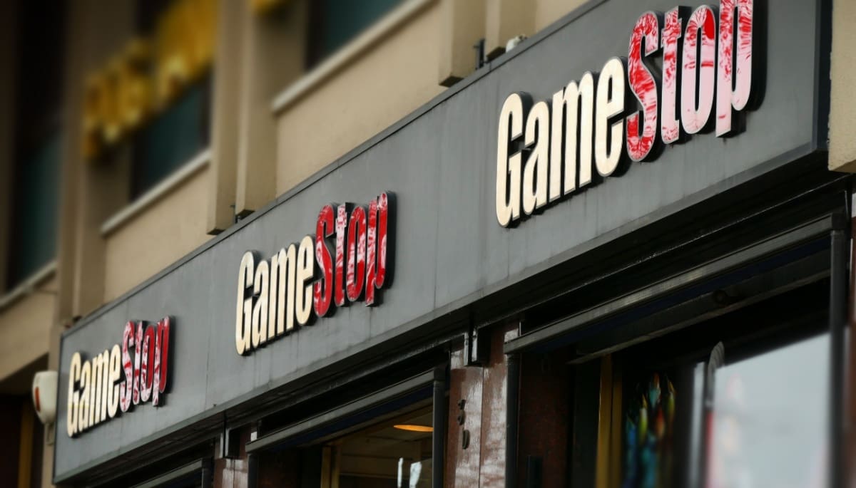 GameStop gaat Bitcoin kopen: krijgt groen licht met miljarden in kas