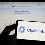 Een foto van het logo van Chainlink Labs, het bedrijf achter de populaire cryptomunt en tevens altcoin Chainlink (LINK)