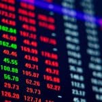 Cryptomarkt verliest half biljoen dollar terwijl handelsvolume inzakt