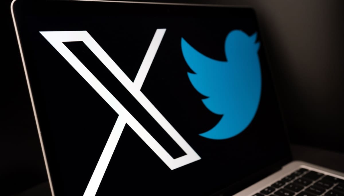foto van twitter logo en X logo