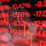 Bitcoin koers crasht, scherm vol met rode cijfers