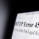 Een onbereikbare website met een error die aangeeft dat de site is geblokkeerd wegens legale_juridische redenen