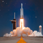 Foto van SpaceX-raket die opstijgt