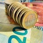 Zo bespaar je duizenden euro's zonder je levensstijl om te gooien