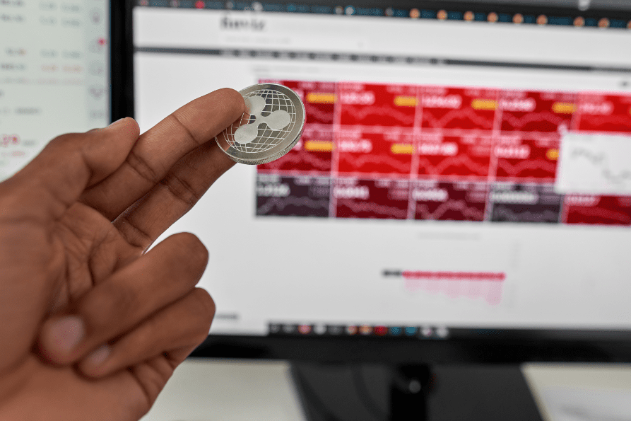 XRP krijgt tik: activiteit daalt & analist waarschuwt voor koersdaling
