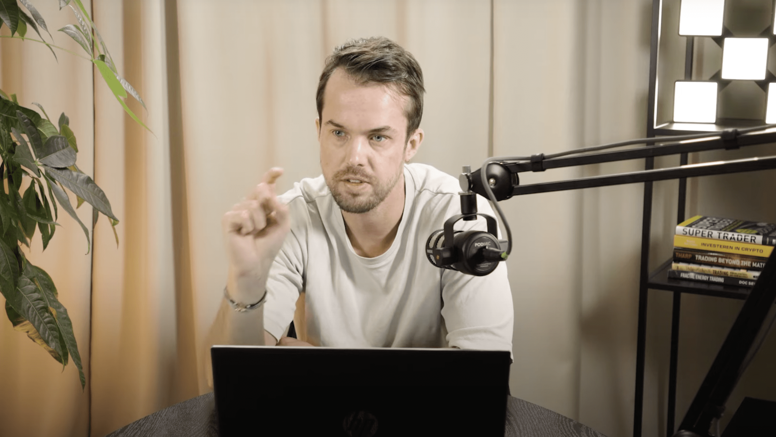 Nederlandse crypto-expert: volg deze 5 altcoins, kijk door de ruis