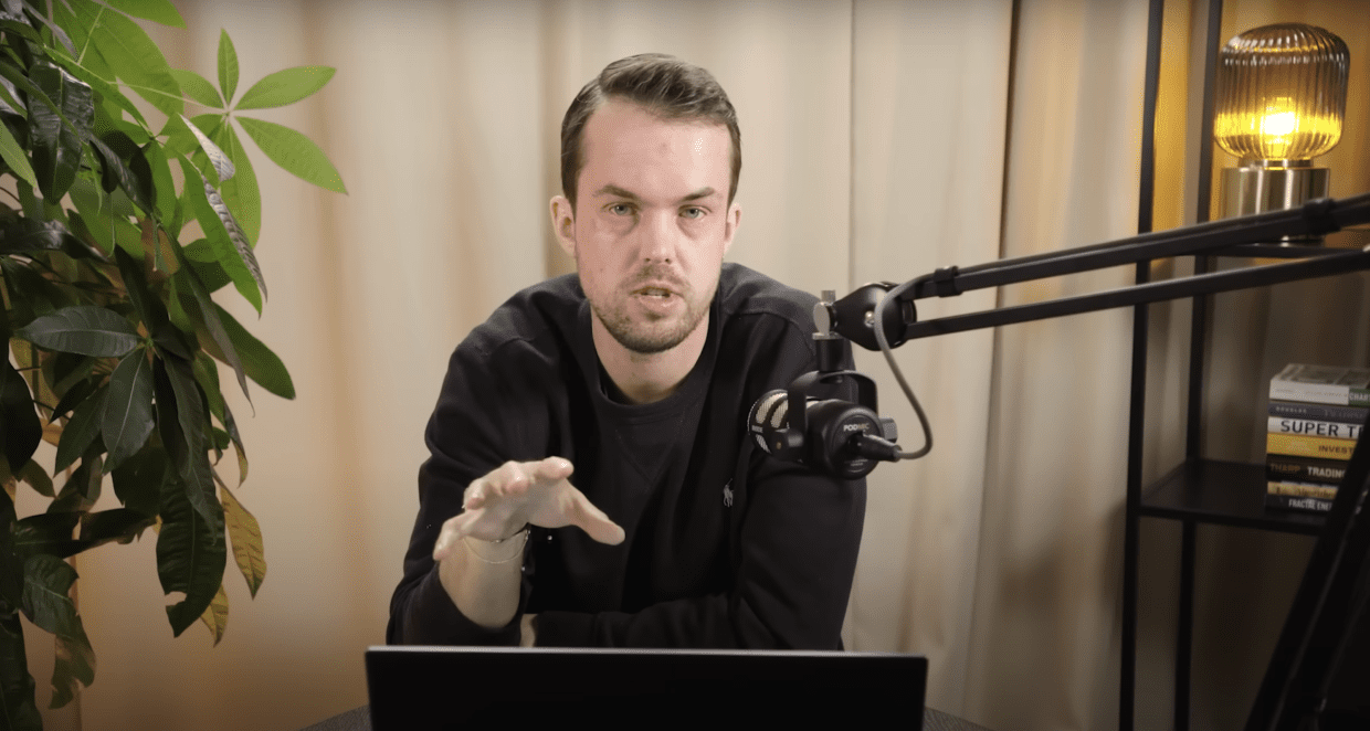 Michael van de poppe in zijn youtube video