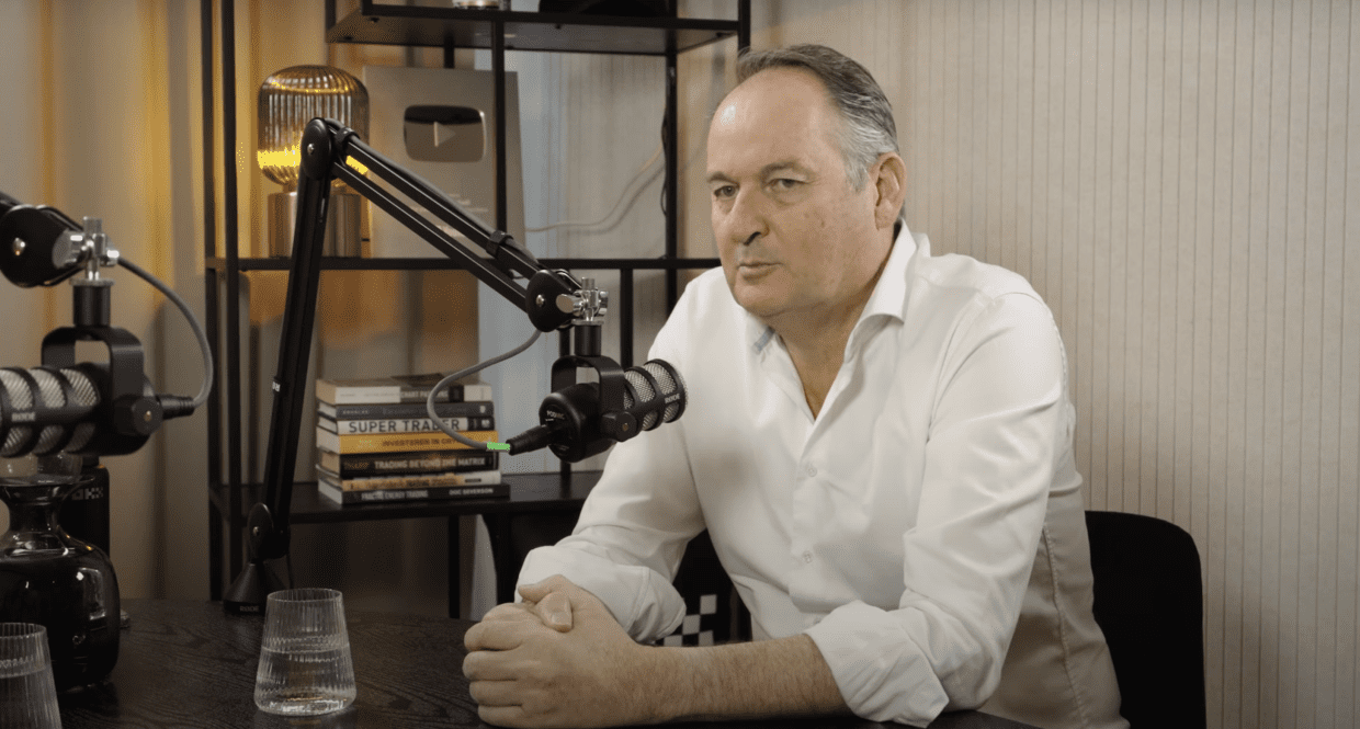 Willem-middelkoop-new-era-podcast-bitcoin-gold-chart