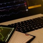 Bitcoin koers schiet door $99.000 na bericht Trump - markt ontwaakt