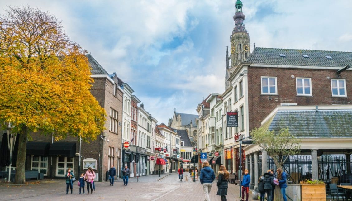 Dit is hoeveel de gemiddelde Nederlander in 2025 écht verdient