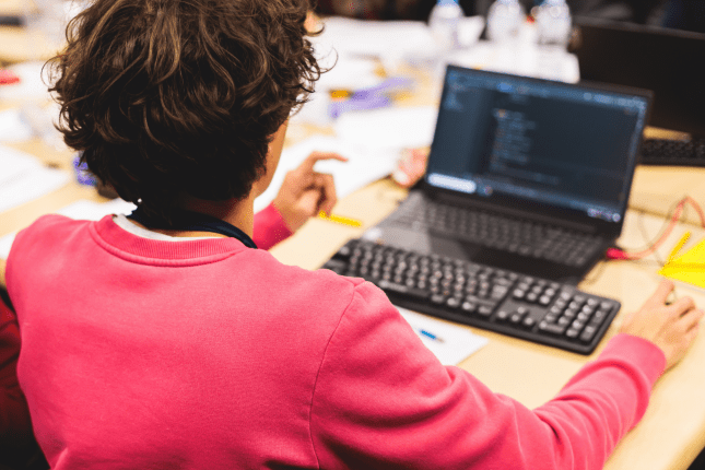 laptop verkondigd bullmarkt crypto