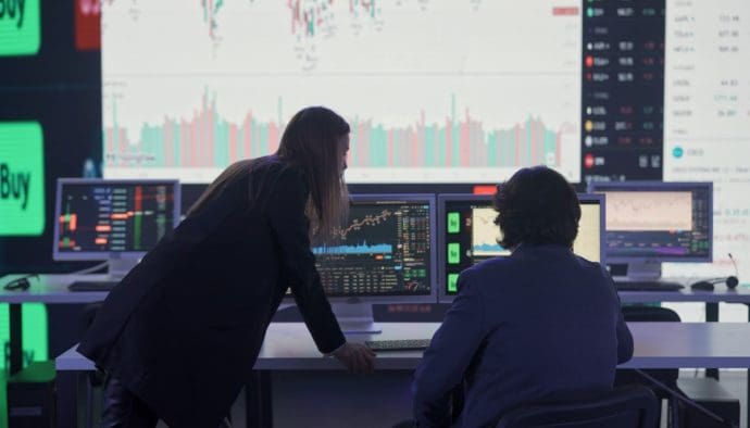 Analist tipt: 'Koop deze 7 aandelen vandaag en verkoop ze nooit'