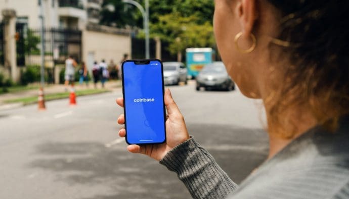Coinbase wist al maanden van datalek: gegevens 70.000 klanten op straat