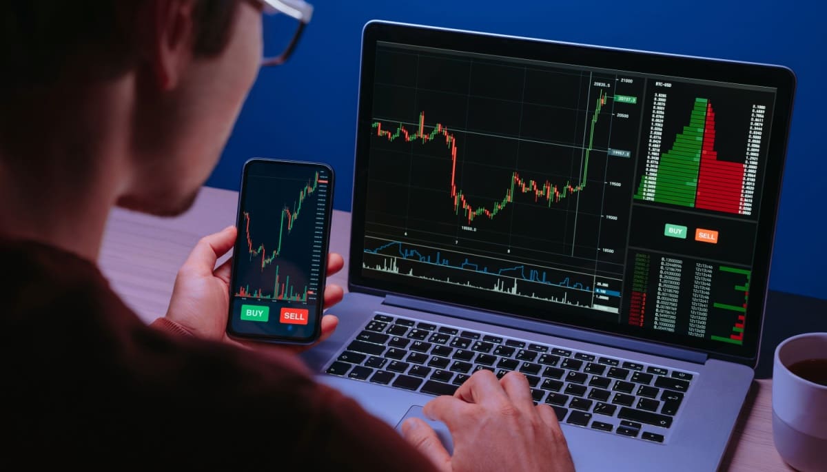 Bitcoin herstelt, maar ethereum steelt de show met indrukwekkende stijging