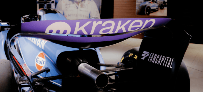 Foto van Kraken logo op F1 auto van Williams