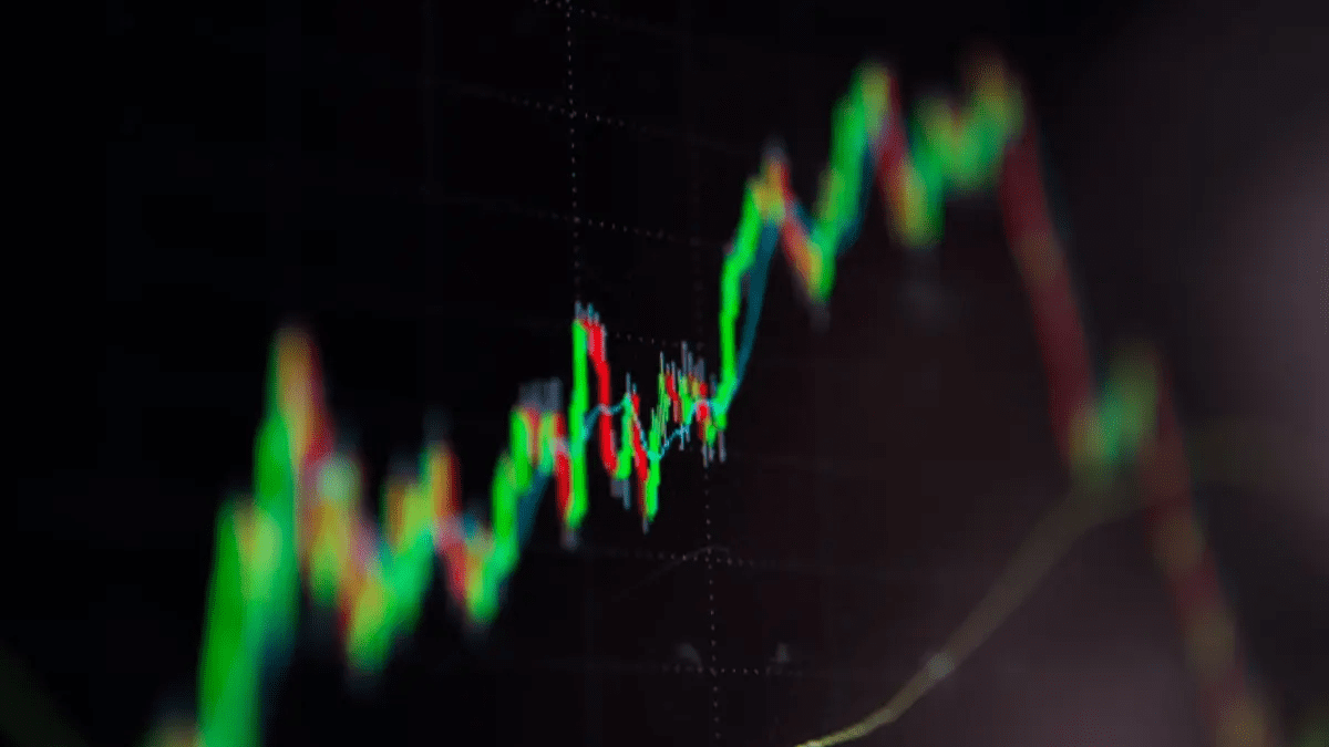 Bekende analist waarschuwt: Bitcoin kan instorten naar 10.000 dollar