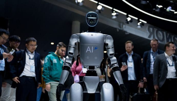 Een afbeelding van een AI robot, kenmerkend voor de AI revolutie van de twenties