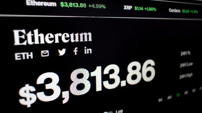 Een pagina van ethereum (ETH) crypto pagina met een prijs