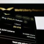 Een afbeelding van de cryptomunt World Liberty Financial (WLFI), de token van de familie Trump
