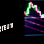 Ethereum met dalende koersgrafiek