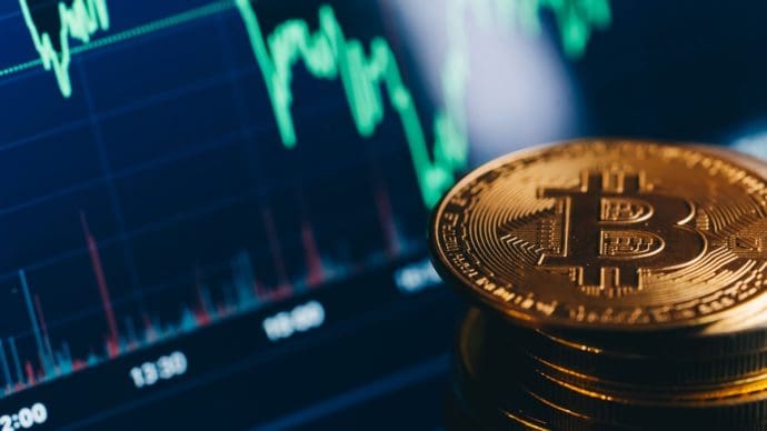 Bitcoin-bezitter verplaatst na 12 jaar 1.000 Bitcoin vlak voor rentebesluit