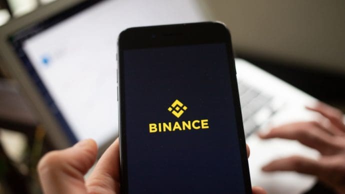 Chaos bij Binance: cryptocrash en €243 miljoen aan schade