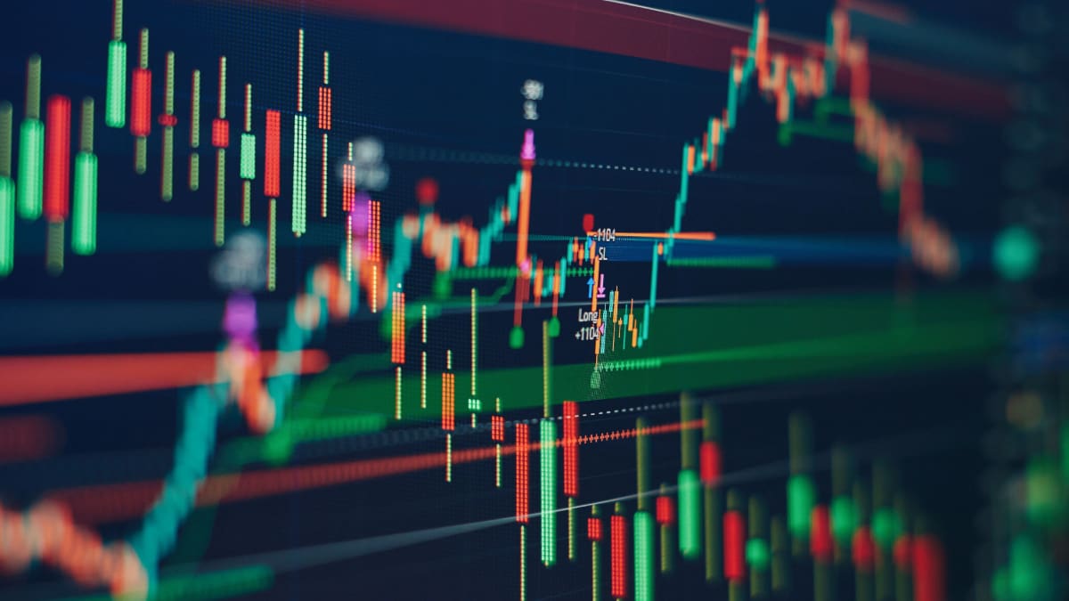 Cryptomunt Chainopera AI stijgt 13.500%, stort 90% in: hoe zit dit?